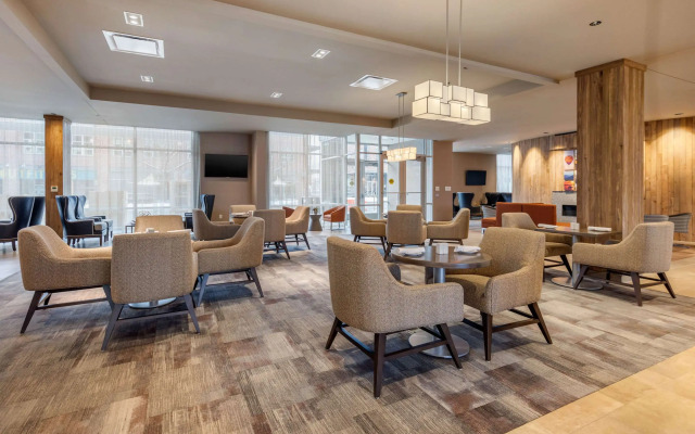 Cambria Hotel Omaha Downtown