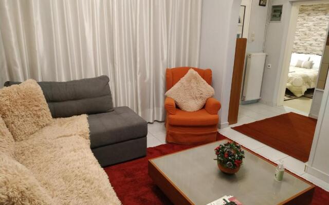 Linda's house