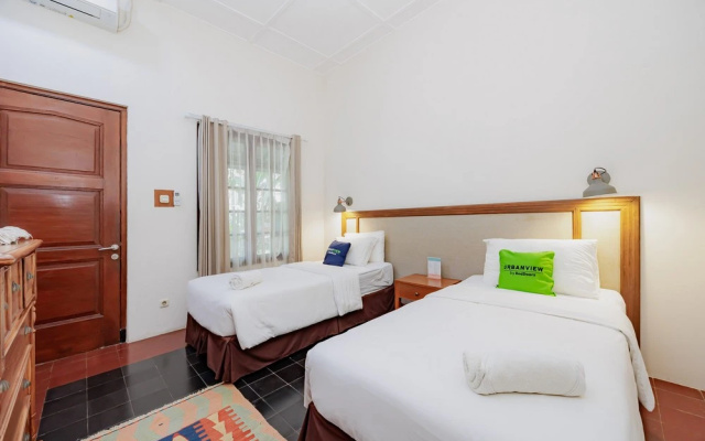Urbanview Rumah Ebo Dago Bandung – Guest Rooms – Bandung