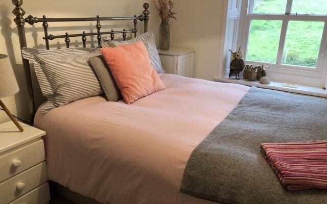 Dale House B&B