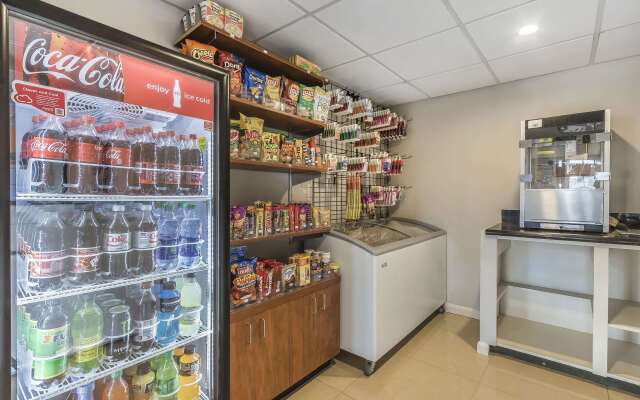 Quality Inn & Suites Stuttgart North