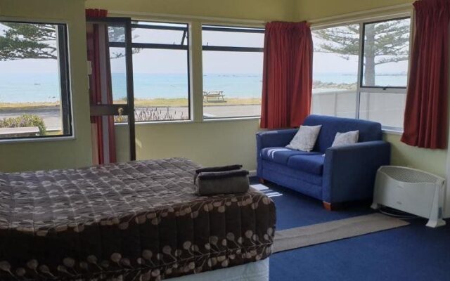 Seaview Motel