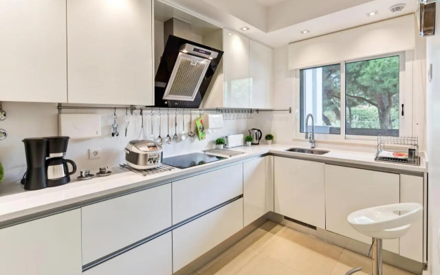 Luxurious T2 apartment, Olhos Dagua