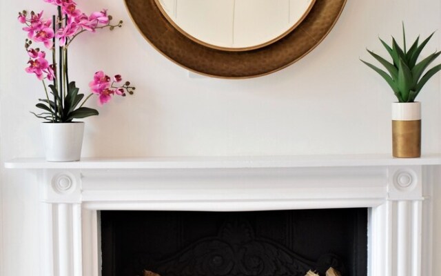 Frederick Place Your Apartment