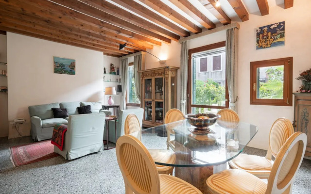 Garden Apartment