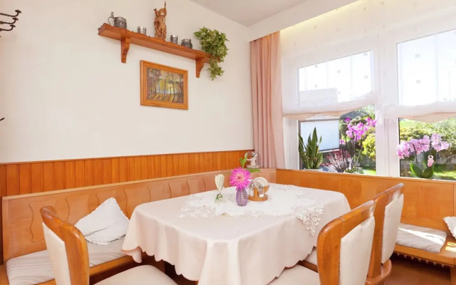 Modern Apartment in Bolsdorf With Sauna