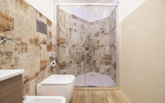 Smeraldo Apartment On Sea Shore