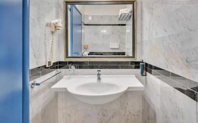B&B HOTEL Bergamo Executive
