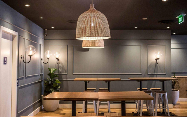 Crown Hotel Surry Hills