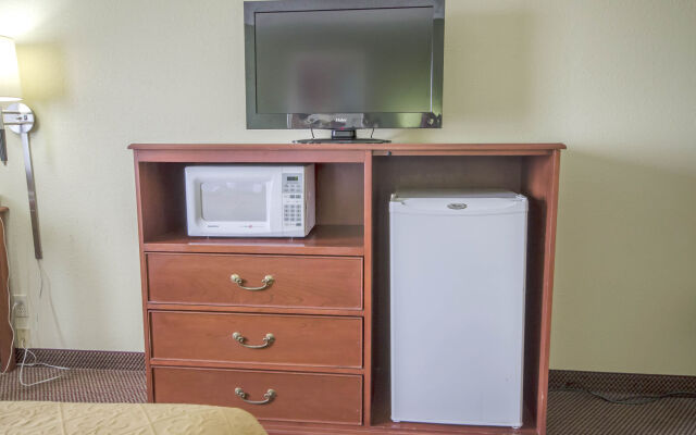 Quality Inn East