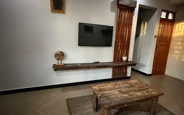 Cj Villa
