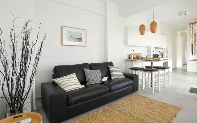 Ammos Suite