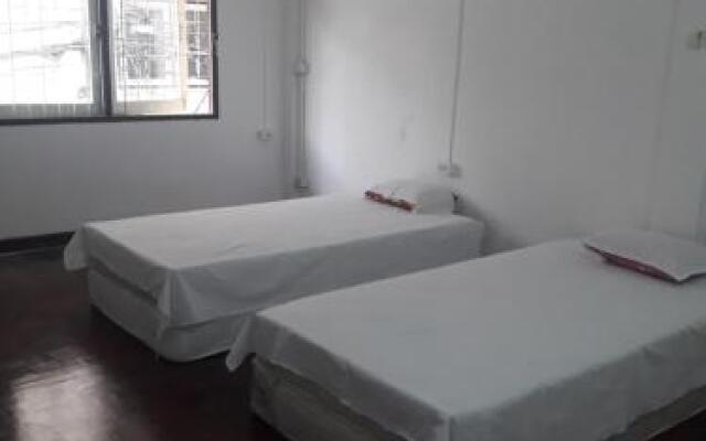 K8 Hostel