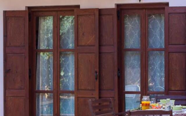 Sarris Villa, a country side villa, By ThinkVilla