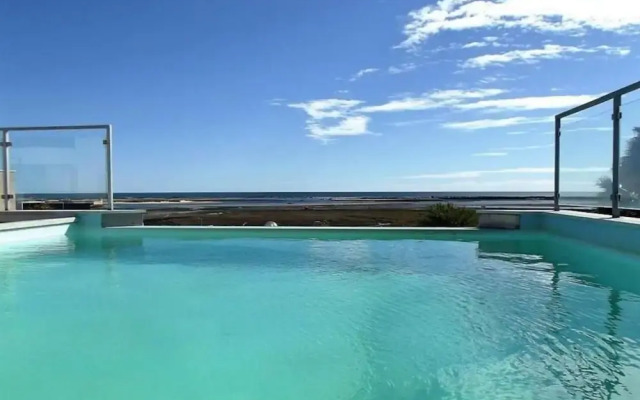 Casa Figueira by Portucasa