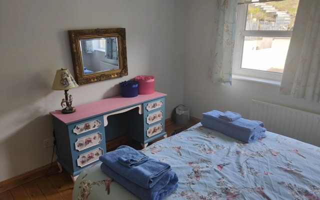 Castleview Large 3 Bedroom Family House - Glenarm