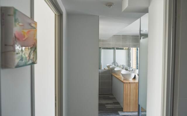 Body surf house