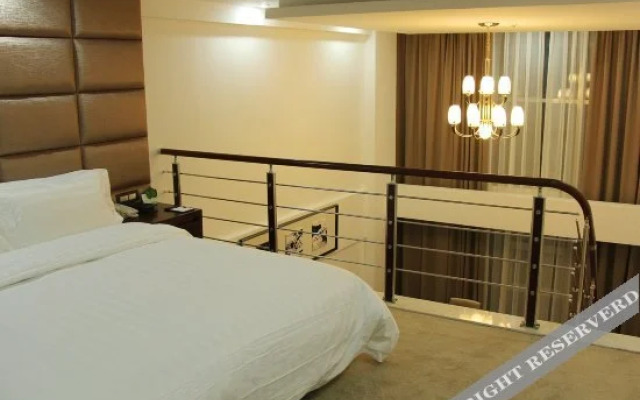 Yicheng Lanbowan Hotspring Holiday Hotel