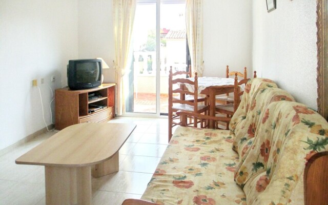 Apartment With 2 Bedrooms in Alicante, With Wonderful Mountain View, P