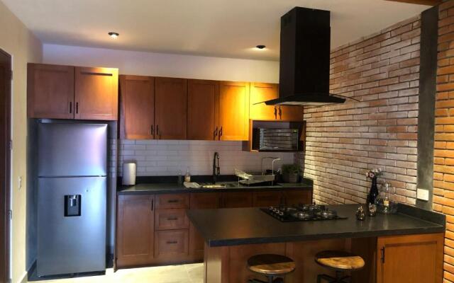 Doña Jose Suite & Apartments
