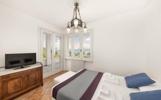 Villa Desira by Casa da Suite