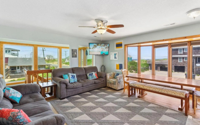 4080 - Betcha Like It