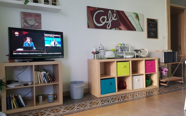 Jonathan Hostel & GuestHouse