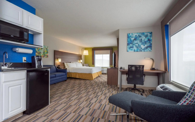 Holiday Inn Express & Suites Quakertown - Allentown Area by IHG