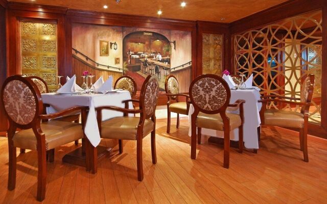 SUNRISE African Dreams Cruise - Grand Select
