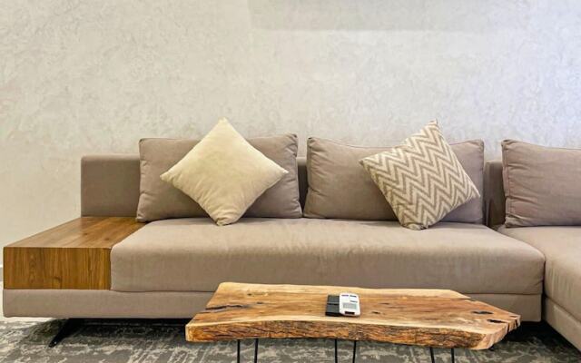 Nejma Peaceful 2-bedroom Near Corniche