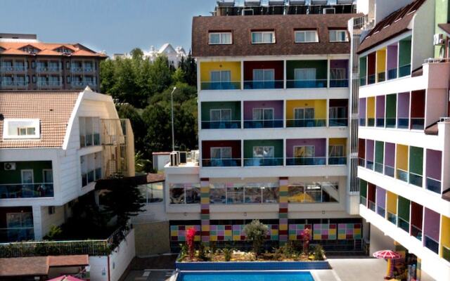 Side Win Hotel & Spa