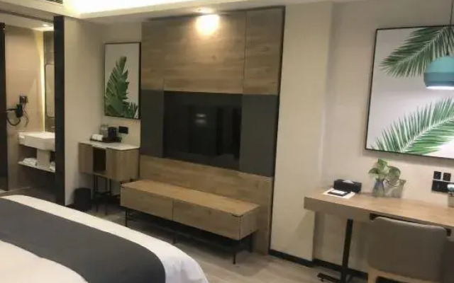 Shankee Tea Style Hotel (Shaoguan Qujiang Nanhua Temple)