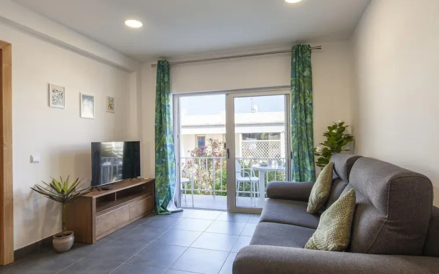 B74 - Baluarte Holiday Flat in Lagos