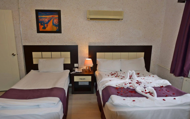 Kucuk Velic Hotel