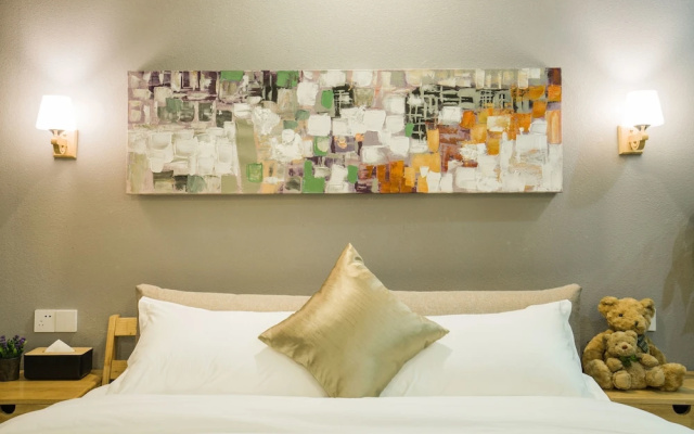 Guilin Lakeside Yige Hotel