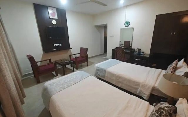 Hotel Radhika Regency