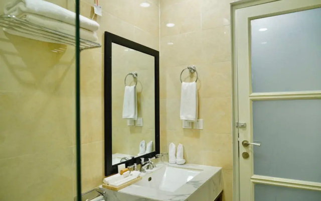 Saka Ombilin Heritage Hotel – Bathroom – Sawahlunto