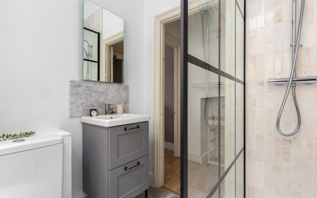 The Goldhawk Road apartments