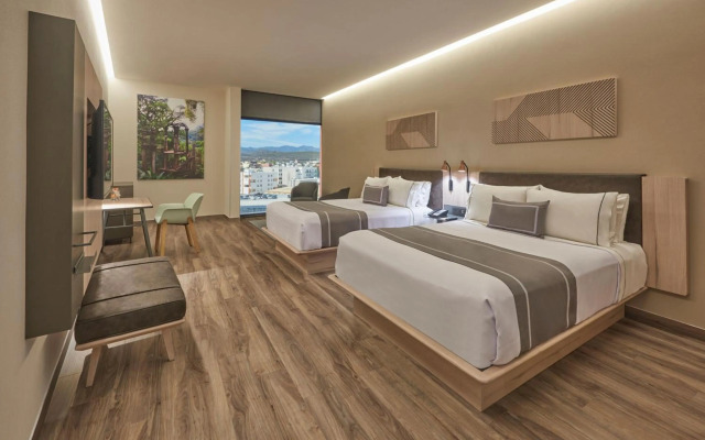 City Express Plus by Marriott San Luis Potosí