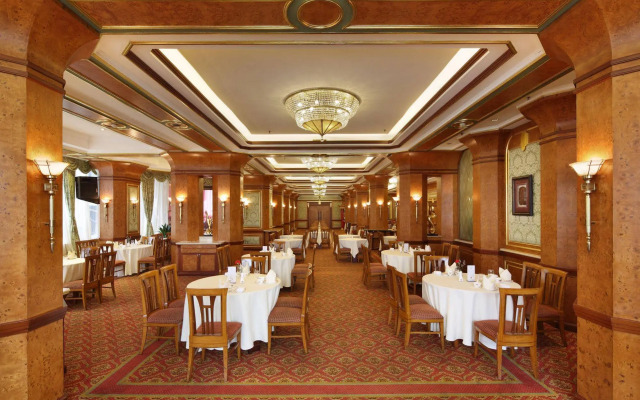 Jin Jiang Park Hotel