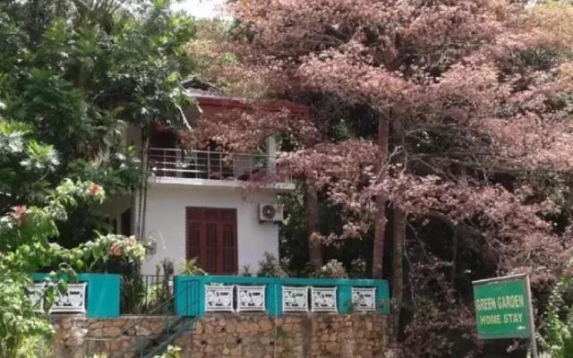 Green Garden Homestay