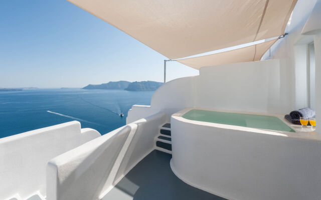 Thirea Suites & Studios - Adults Only