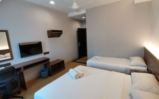 Lumut Hotel