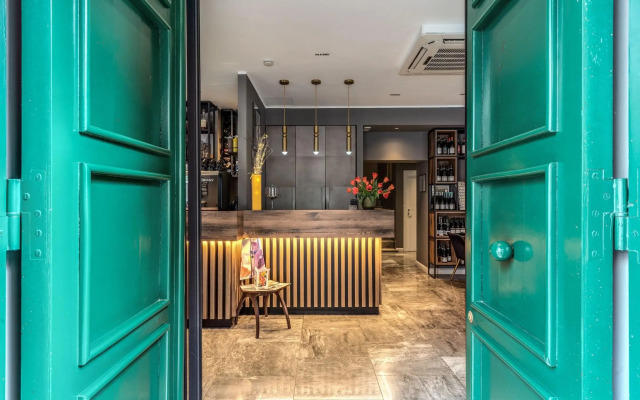 Apollo Boutique Hotel