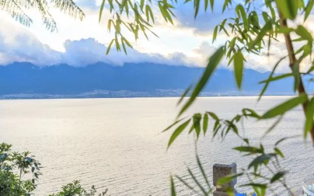 Dali Cangwu Huaqi Seaview Homestay