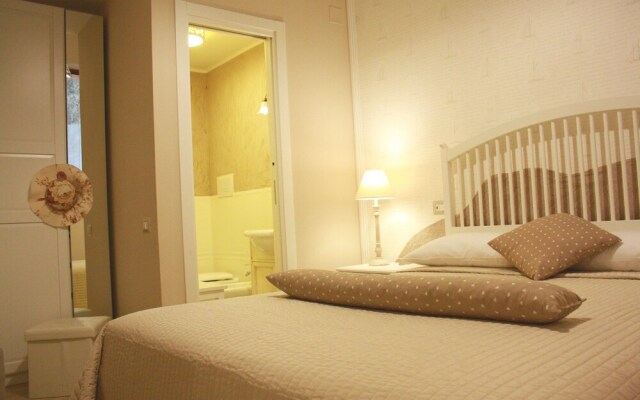 B&B Velamare