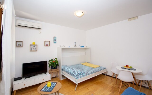 Apartment Blue Coast