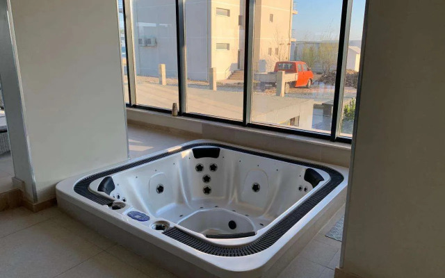 Black Sea Studio & Spa & Pools Mamaia Nord