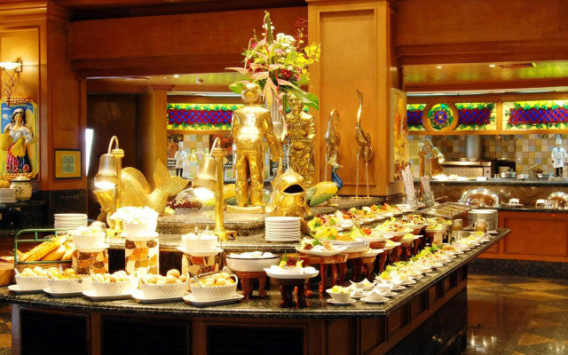 Century Park Hotel