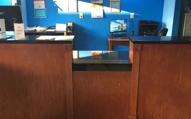 Days Inn by Wyndham Montgomery I-85